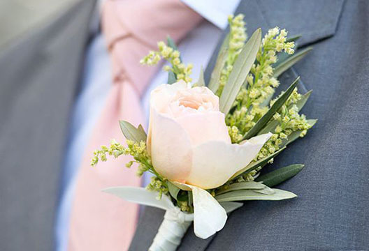 Бутоньерка 13