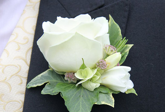 Бутоньерка 22