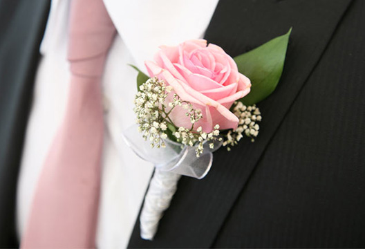 Бутоньерка 37