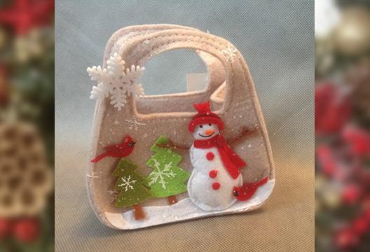 Подарочная новогодняя сумочка из войлока