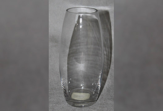 Стеклянная ваза